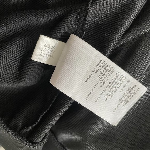 New w/o tags Adidas track jacket zip up - Picture 5 of 6